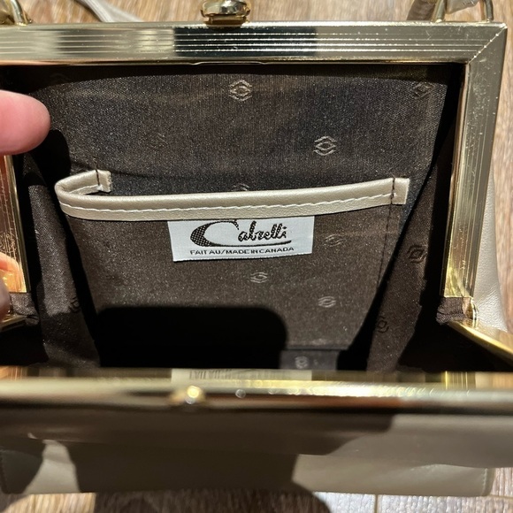 VINTAGE gold cross body purse cabrelli - Picture 5 of 7